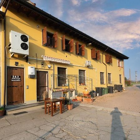 Angolo Nascosto Apartments San Fiorano Buitenkant foto